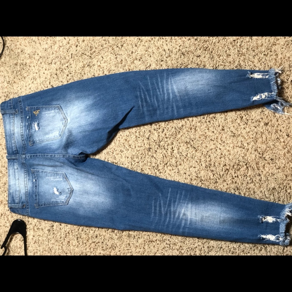 Jeans - Picture 2 of 4